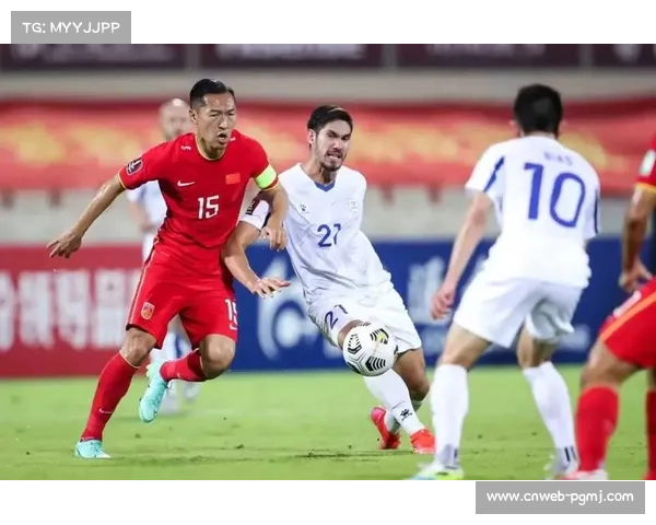 足球热潮带动文旅融合 球迷观赛成体育旅游新风尚