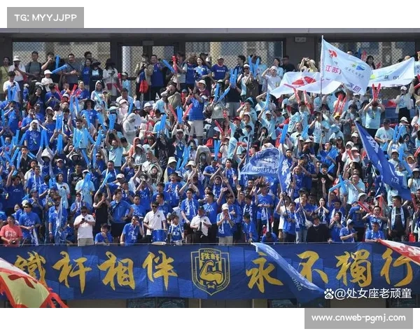 足球纪录片《草根联赛》播出,民间球队故事引共鸣 足球纪录片《草根联赛》播出,民间球队故事引共鸣